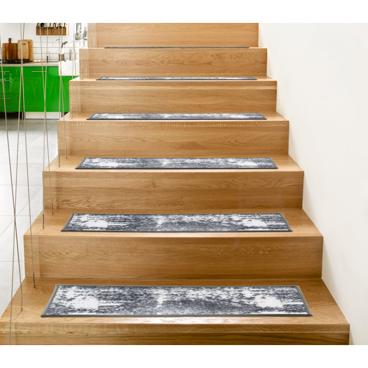 17 Stories Thigpen Distressed Contemporary NonSlip Gray/Ivory Stair